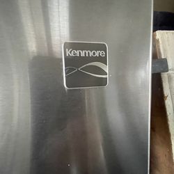 Kenmore Coldspot Refrigerator