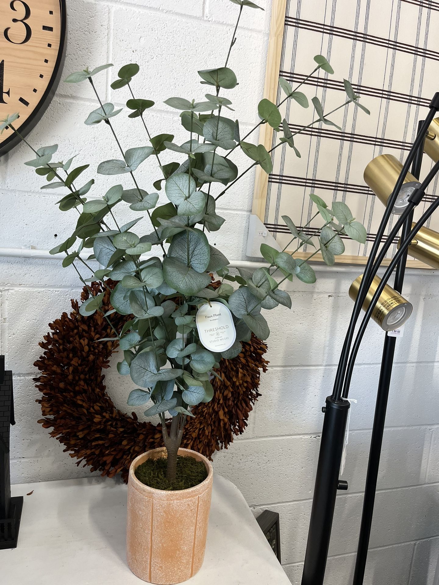 ARTIFICIAL PLAN EUCALYPTUS,41” tall