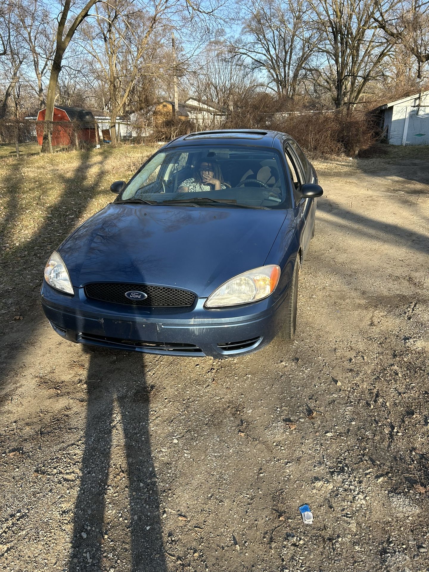 2004 Ford Taurus