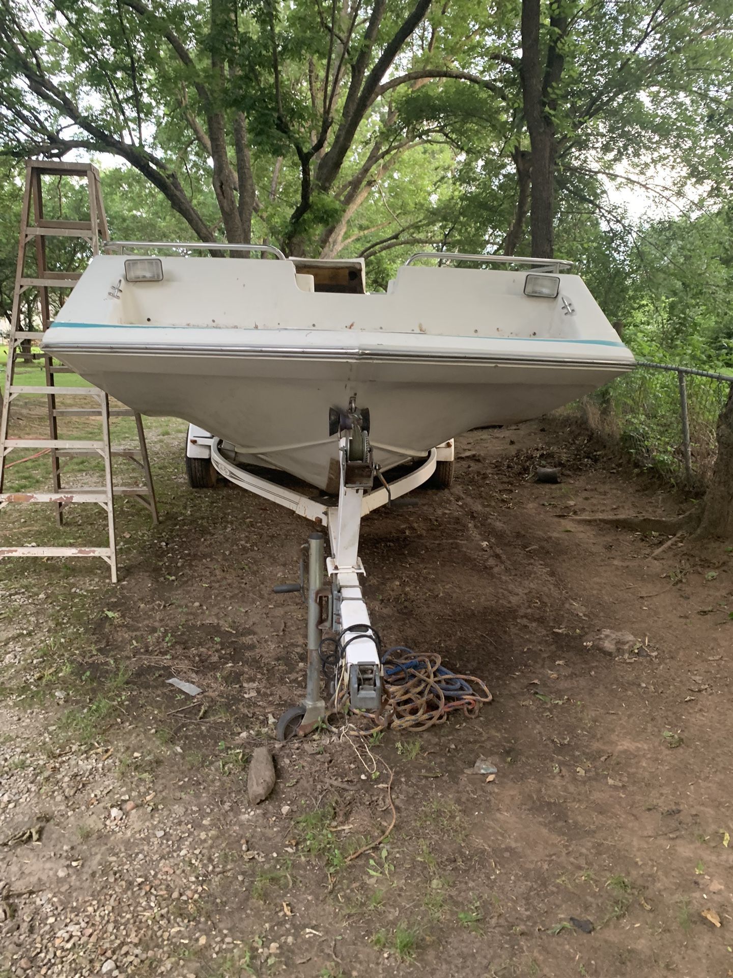 1998 Hurricane Fun Deck 24.5Ft