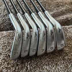 Mizuno MX950 iron set 5-PW (6 clubs)
