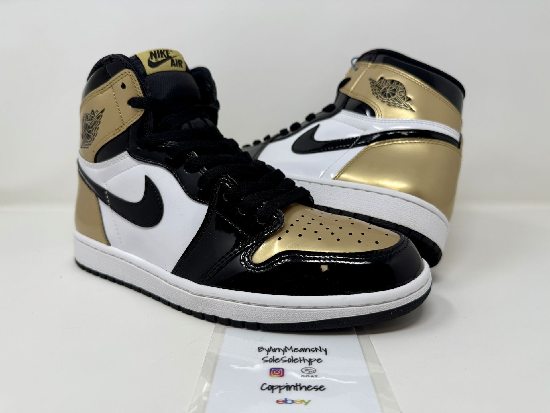 USED 2018 NIKE AIR JORDAN RETRO GOLD TOE 1 SIZE 10.5