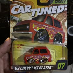 Car Tuned 69 Chevy K5 Blazer Hot Wheels Diecast