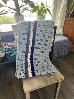 Blue Afghan blanket. Size 64x42 ish ☑️ Profile for More items!!
