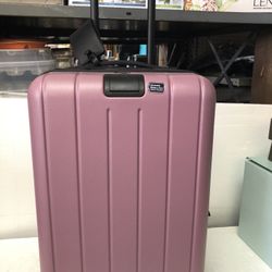 Trips 2.0 22" Hardside Carry-On Luggage