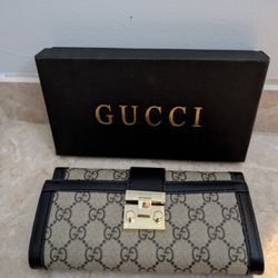 Gucci Wallet 