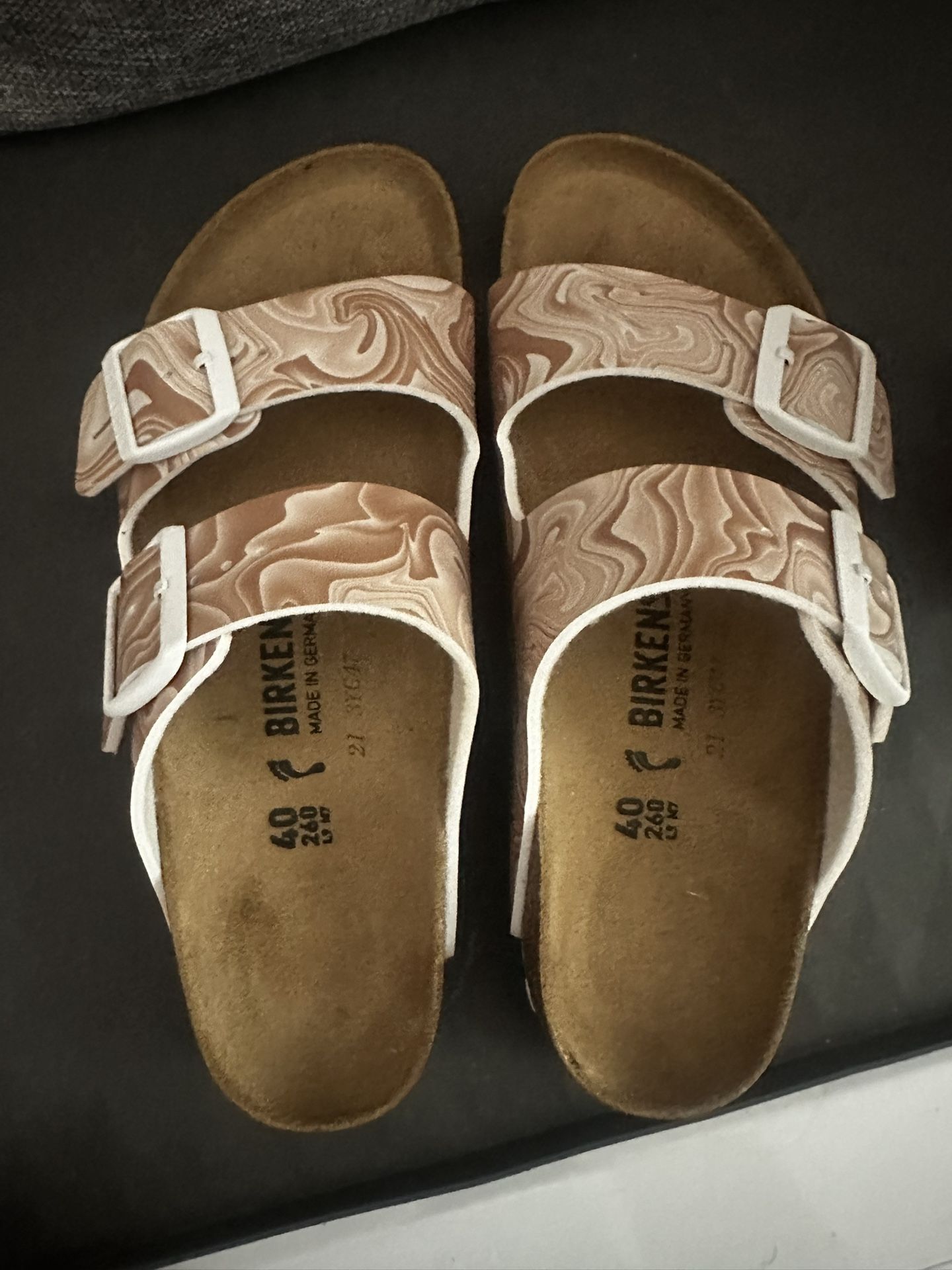 Birkenstock Arizona Size 9