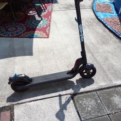 GoTrax Electric Scooter 
