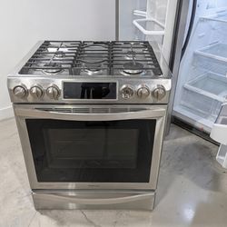 Samsung Chef Collection Stove Top/Oven.