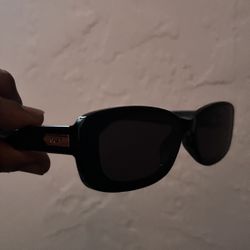 Quay Dark Tinted Shades