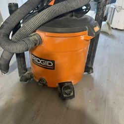 Ridgid Wet And Dry Vac Work Site 