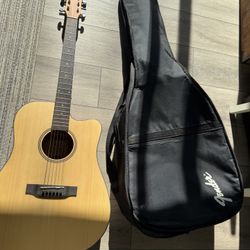 Donner Acoustic Guitar (with case)