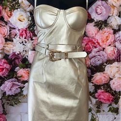 Médium And Large Gold Dress Available 