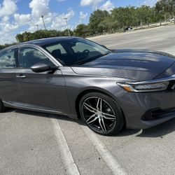 2022 Honda Accord Touring 2.0T