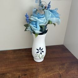  Blue Rose Arrangement 