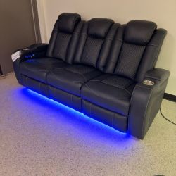 Movie Theater Sofa with charging and led