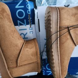 Women's Boots Size 9 New