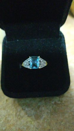 Size 7 lake blue topaz sterling silver ring