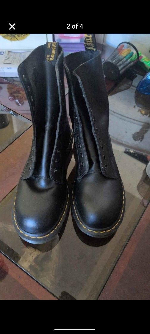 Size 10 Mens Steel Toe Dr Marten's 10 Hole Black Boots