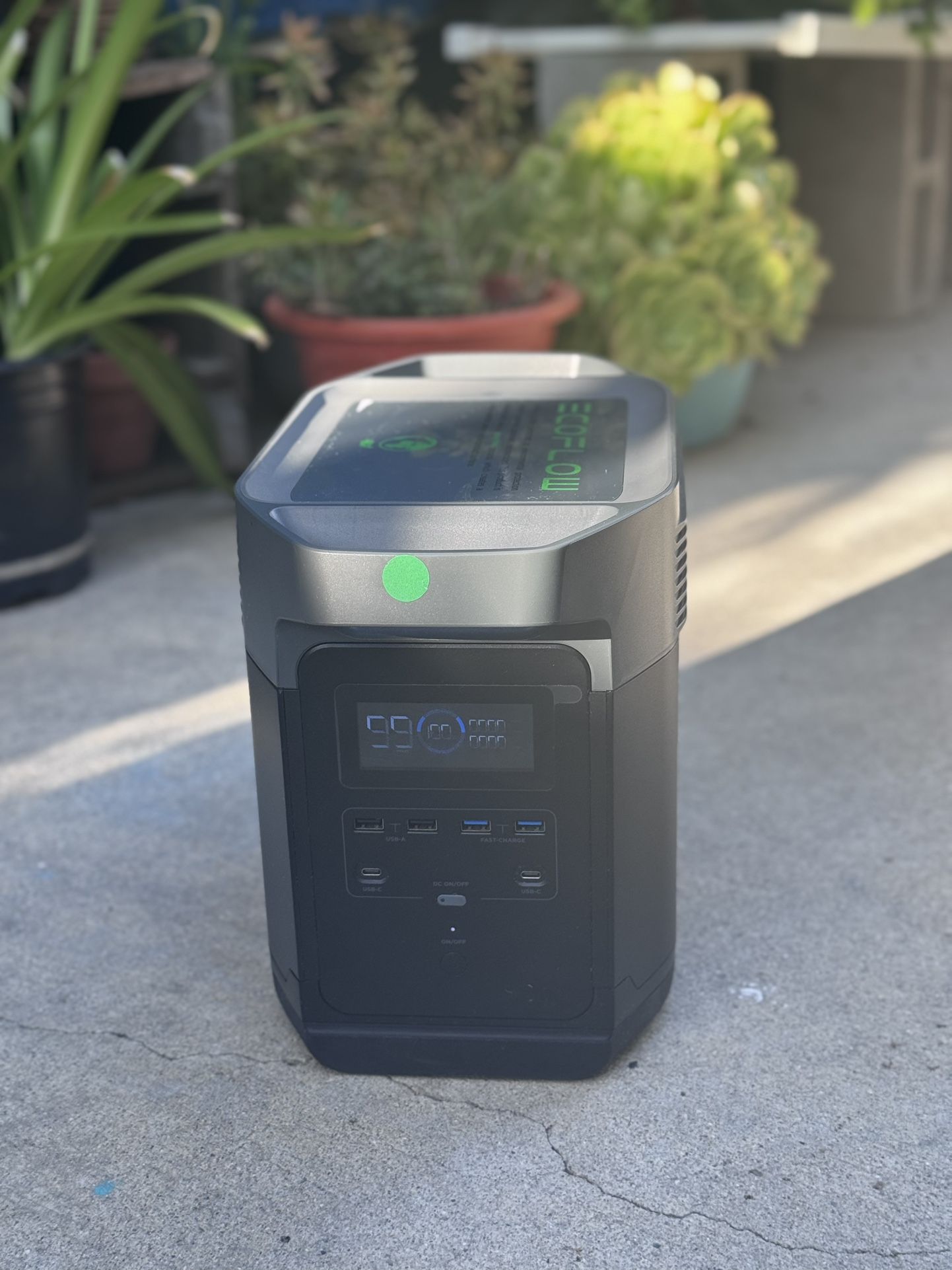EcoFlow DELTA 1260W Portable Power Statio for Sale in Los Angeles, CA ...