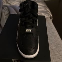 Jordan Legacy Kids Shoes Size 2