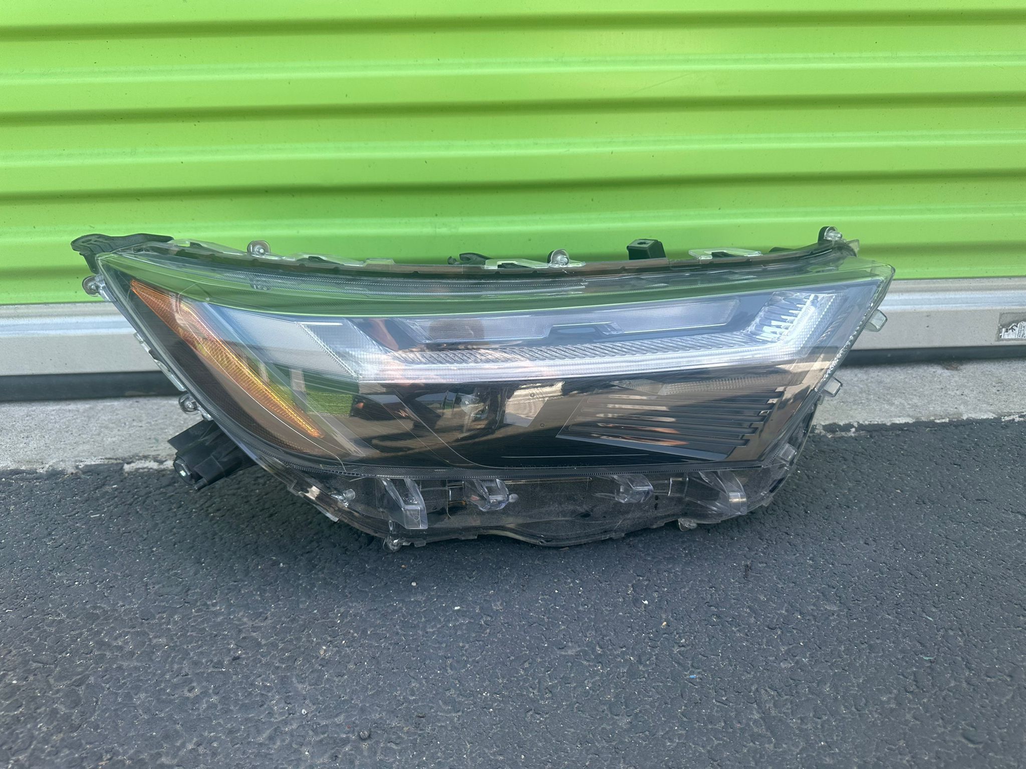 2022-2023 - 2024 TOYOTA RAV4 RIGHT PASSENGER SIDE FULL LED HEADLIGHT OEM
