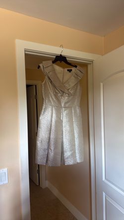 TAHARI 6P