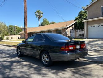 1999 Lexus ES 300
