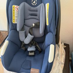 Car seat For Sale