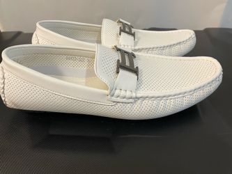 New Men's CHUXX White Loafers - Size 9