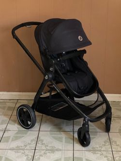 MAXI COSI ZELIA STROLLER AND BASSINET!!!!