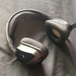 CORSAIR Gaming Headset Used (Like New)