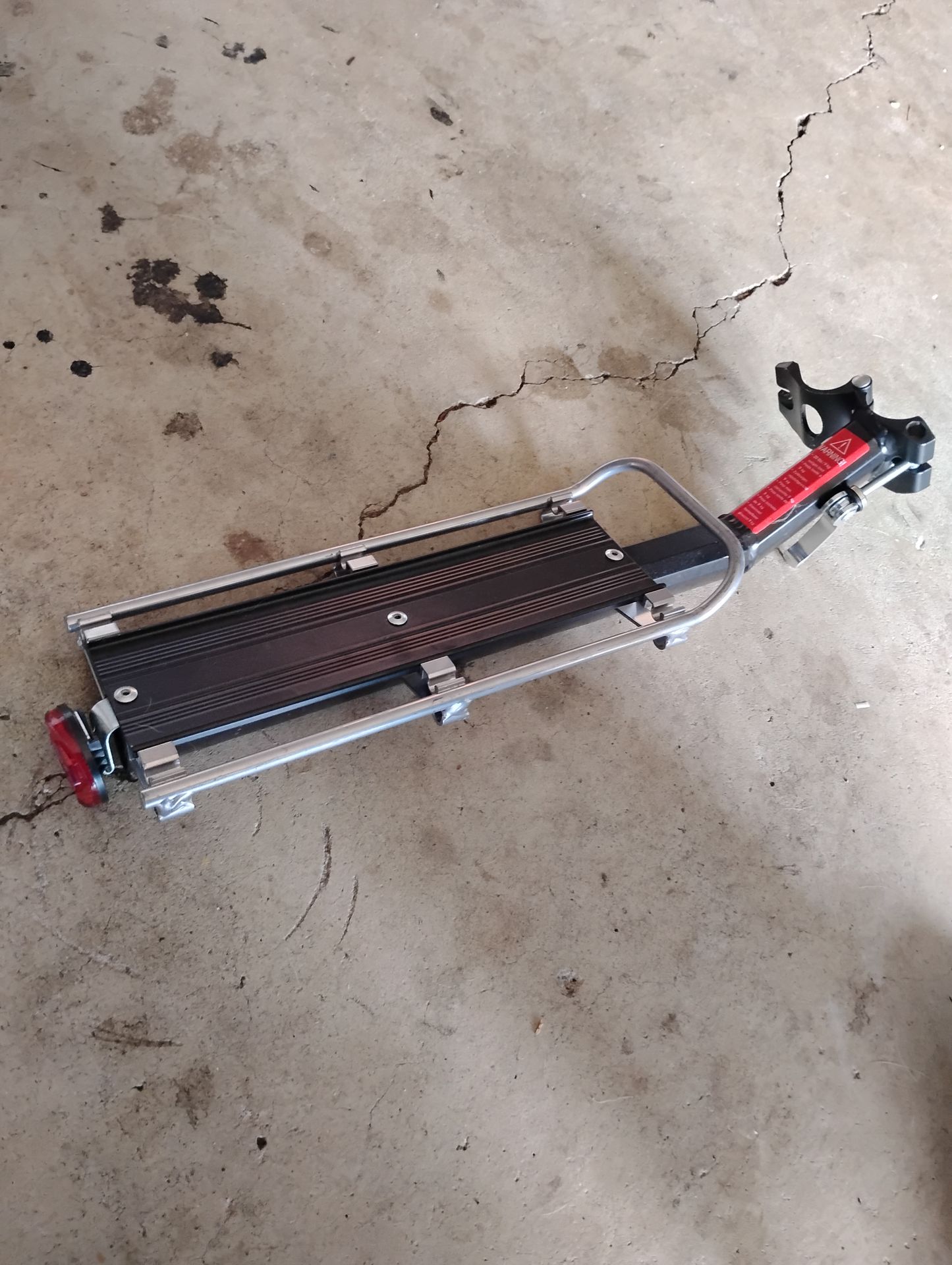 Bicycle rear rack clamp on