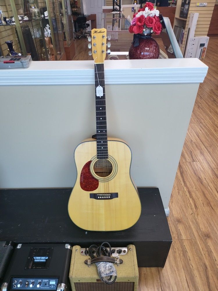 Horner Acoustic Guitar