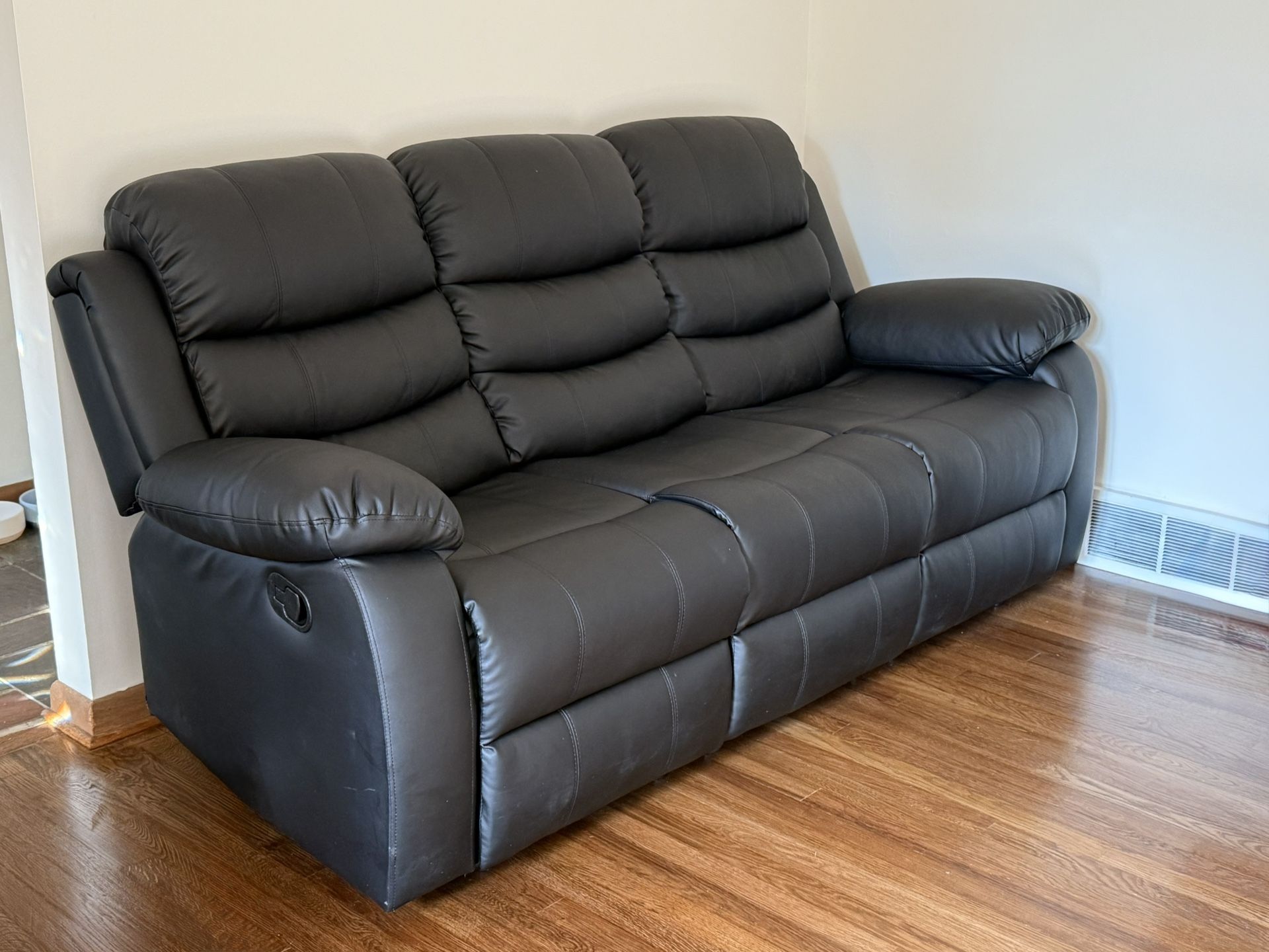 Black Couch Set Like New!