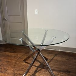 Glass Dinning Table 