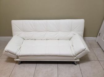 futon // Sofa bed