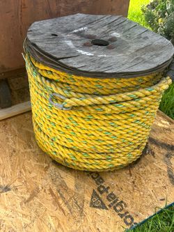 3/4” x250-300’ Polypropylene Rope