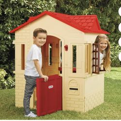 Little Tikes Cape Cottage Playhouse 