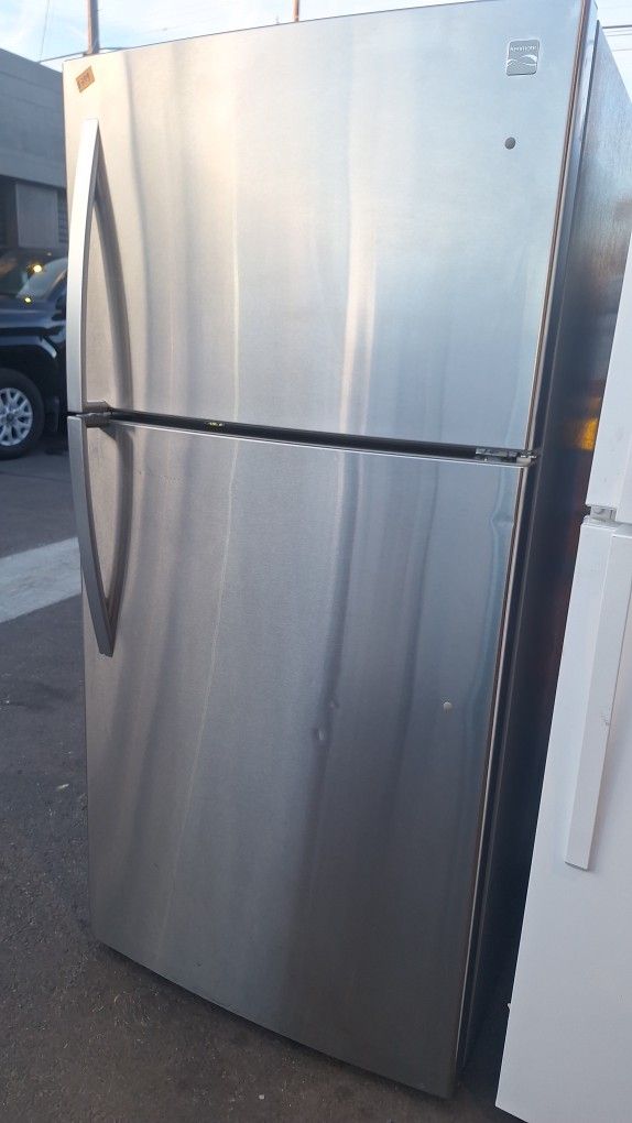 24CF CAPACITY., KENMORE REFRIGERATOR 