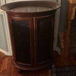 Reno Wine Cabinet Cherry Wood