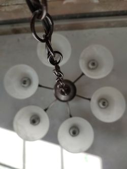 Chandelier 