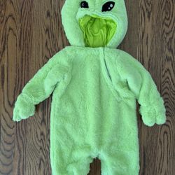 Green Alien Baby Costume 6-12M (Pottery Barn Kids)