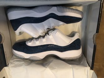 Nike Air Jordan men’s 9.5