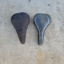 2 Bike Seats