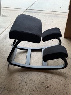 SLEEKFORM Ergonomic Kneeling Chair Black Fabric