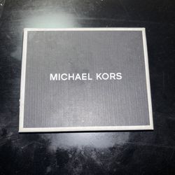 Michael Kors Men’s Slim Wallet