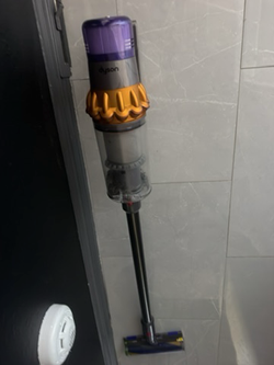 Dyson V15 Detect Extra + 11 Accessories - Tested
