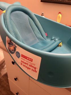 Skip hop baby bathtub