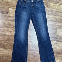 Levi’s Slender Boot Cut Jeans